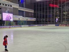 -冠军冰场CHAMPION RINK(凯德广场店)