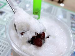 鲜榨椰汁冰-玉椰林甜品店(创始店)