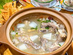 -黄小串·烤串海鲜涮牛肚(升龙广场店)