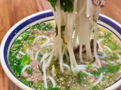 -云阿蛮云南生烫牛肉米线(奉贤路店)