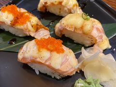 火炙三文鱼寿司四味-鸟鹏烧鸟居酒屋(熙龙湾店)