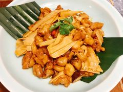 -雀舞云南菜(天津天河城购物中心店)