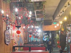 -春天里餐厅·云南创意菜特色美食(束河店)