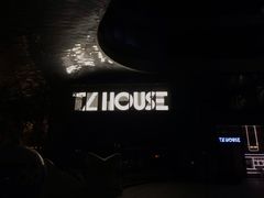 -TZ House音乐现场(来福士中心店)