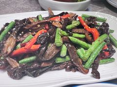 -闫府私房菜·百年鲁菜(恒隆店)