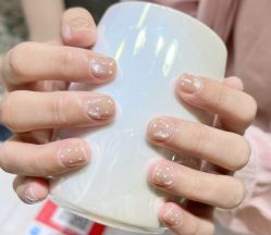 -爱纶美·美甲美睫半永久