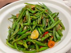 -小菜园新徽菜(宜兴八佰伴店)
