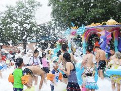 -欢乐水魔方水世界