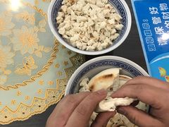 -一间楼牛羊肉泡馍馆(东一路店)