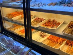 -哈尔滨小酒馆·鲜肉现穿自助烧烤(康新花园店)