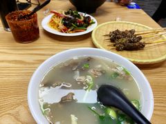 -牛记烩面(七星西路店)