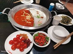 -吴记老锅底麻辣火锅(福州路店)