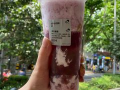 多肉葡萄-喜茶(上海打浦桥日月光gelato lab+店)