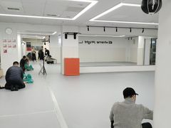 -EFL巴西柔术·综合格斗·泰拳·少儿体能训练(虹桥德必馆)
