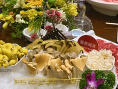 -牛鼎盛新疆雪花鲜牛火锅(武夷绿洲 店)