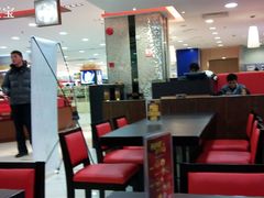 大堂-满记甜品(巴黎春天宝山店)