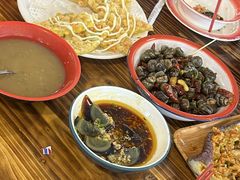 -冶建镜子·老南昌大排档·江西虾王(总店)