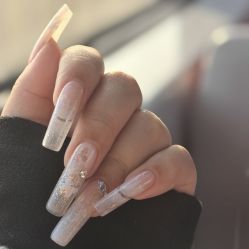 -兮奈ネイル美甲美睫·皮肤管理