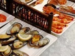 -东方豪景花园酒店·怡景旋转餐厅