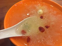 银耳羹-龙抄手(春熙路总店)