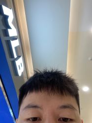 -侨治发型
