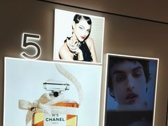 -Chanel(德基广场店)