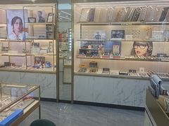 -世纪大明眼镜·林德伯格·蔡司官方授权店(武昌旗舰店)