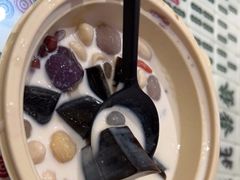 -堂屋糖水店(愚园店)