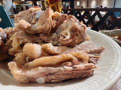 手抓羊腿肉一斤-贯贯吉·清真餐厅(浙江中路店)