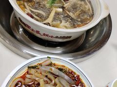 -土连锅·现熬养生汤锅(梁家巷店)