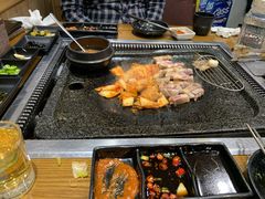 黑毛猪五花-韩阳王石板烤肉