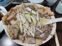 -金卯白肉罩火烧