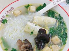 -小杨生煎(金山百联购物中心3楼店)