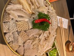 -毛肚向右·川渝毛肚王(经开永旺店)