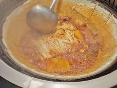 -老家大锅台·铁锅炖·地锅鸡(建邺文体路店)