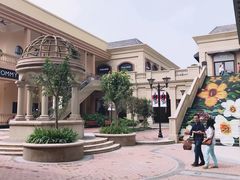 -王府井奥莱临潼小镇(临潼店)