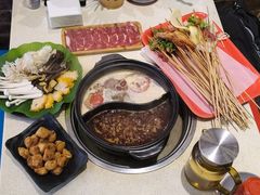 -钢管厂五区小郡肝串串香火锅(梅川路店)