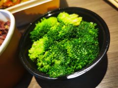 -轻蔬不用等·素食(江苏路店)
