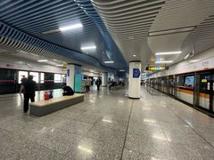 -宝带路(地铁站)