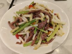 -刘胖子家常菜·蹄花焖藕(中央花园店)
