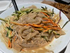 -关东小磨东北菜(漕河泾印象城店)