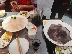 -洞子口重庆鲜货火锅(楚翘城旗舰店)