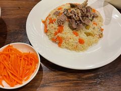 精品碎肉抓饭-塔里木的羊·新疆特色餐厅(钱湖北路店)