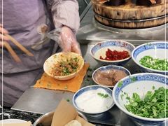 -曾笼笼牛肉饼