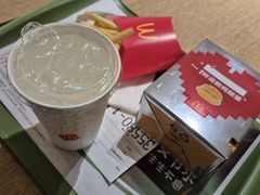 -麦当劳(四平路店)