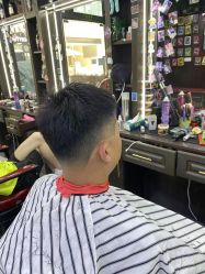 -Barber潮先生男士理发店