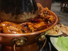 -超越炭火牛蛙火锅鸡(河东店)