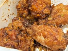 -BHC炸鸡(明洞总店)