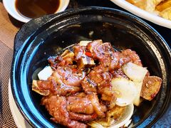 黑椒牛仔骨煲-中国厨房/台湾牛肉面