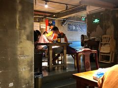 大堂-沪西老弄堂面馆(定西路店)